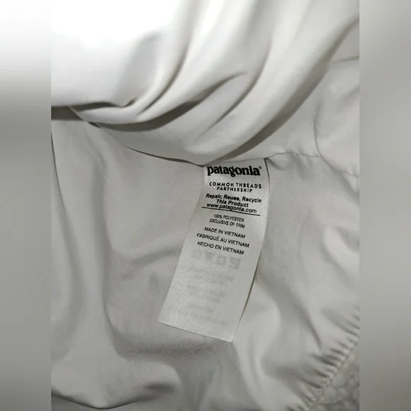 Patagonia brand Women's size medium fleece vest jacket - Picture 7 of 8